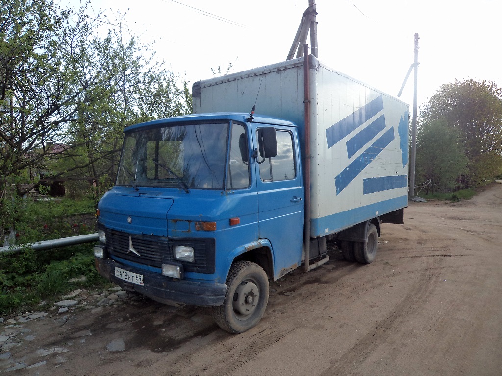 Тверская область, № С 418 НТ 69 — Mercedes-Benz T2 ('1967) 508