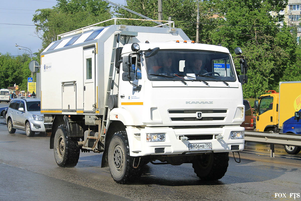 Московская область, № Е 906 МВ 750 — КамАЗ-43501-D4(26)