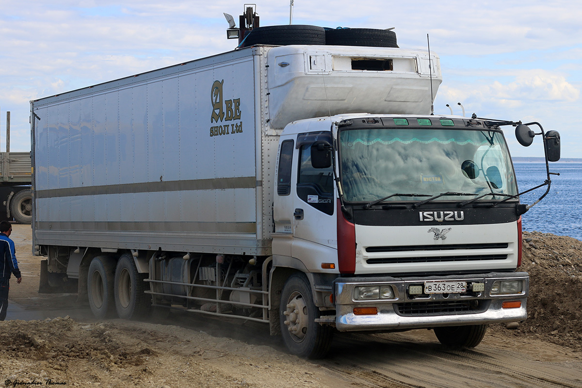 Амурская область, № В 363 ОЕ 28 — Isuzu Giga (общая модель)