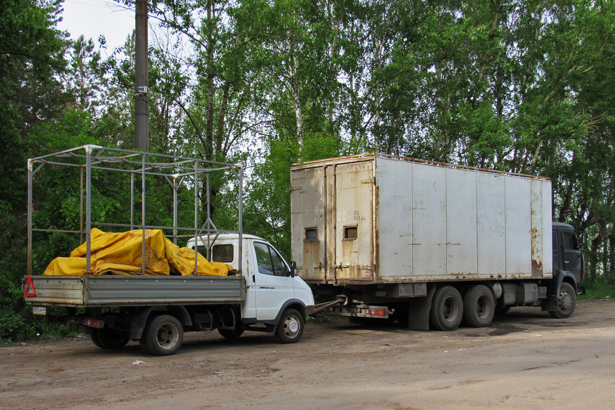 Дагестан, № В 128 ОО 05 — КамАЗ-53212