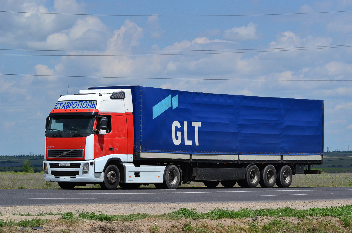 Ставропольский край, № В 703 АР 126 — Volvo ('2002) FH12.480