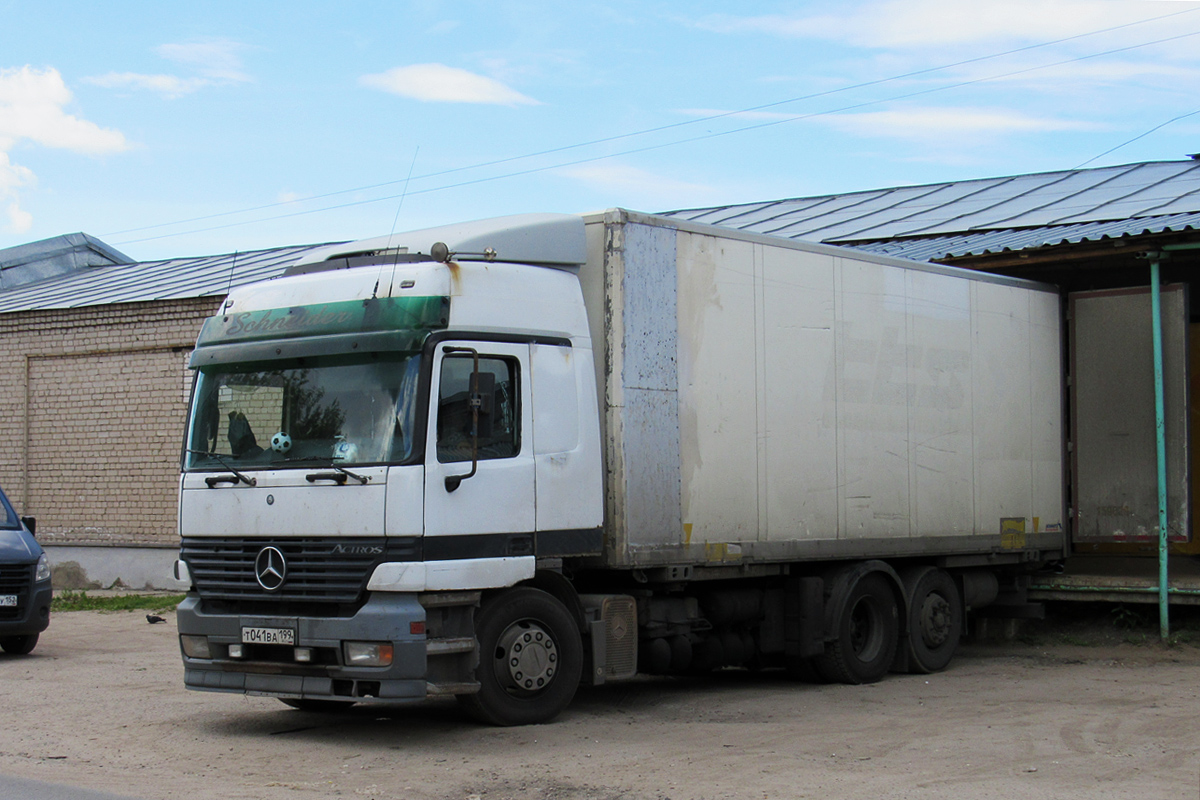 Москва, № Т 041 ВА 199 — Mercedes-Benz Actros ('1997) 2543