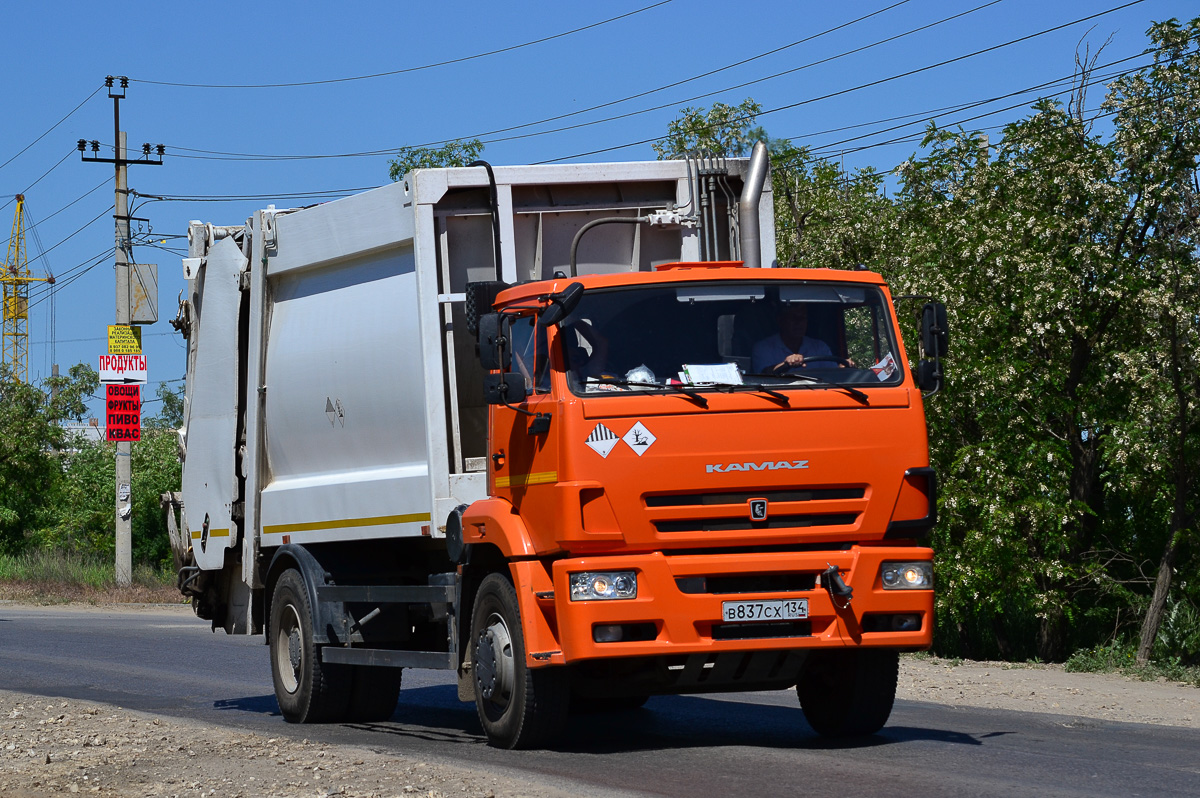 Волгоградская область, № В 837 СХ 134 — КамАЗ-53605-L4(19)