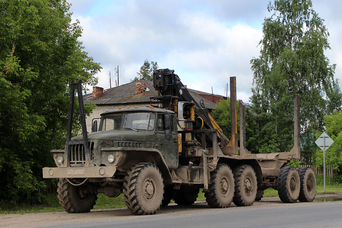Рязанская область, № Т 647 РВ 62 — Урал-4320 / 5557 (общая модель)