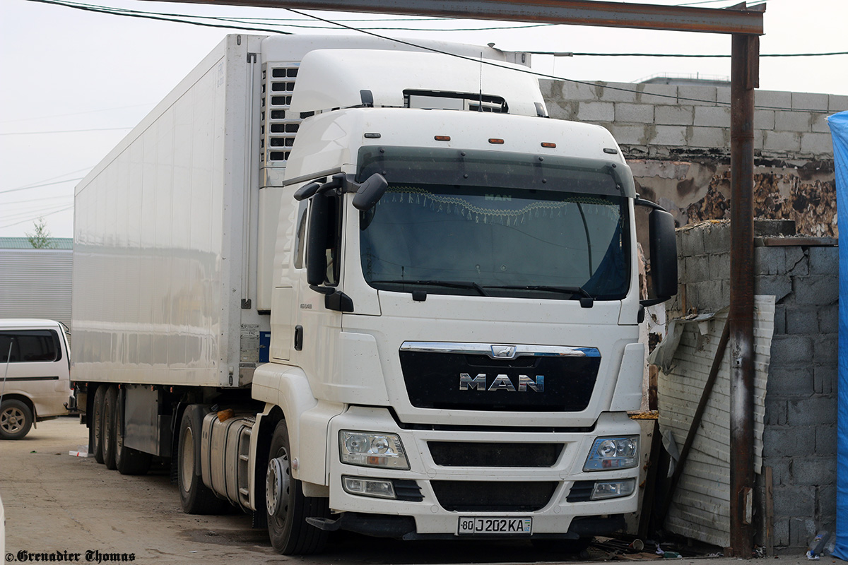 Узбекистан, № 80 J 202 KA — MAN TGS 18.400