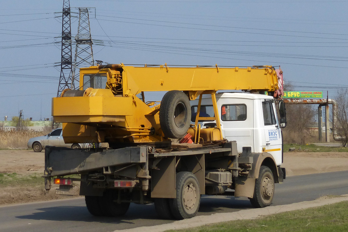 Волгоградская область, № Р 925 СМ 34 — МАЗ-5337A2