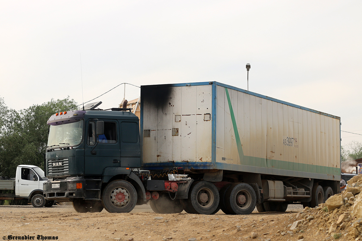 Саха (Якутия), № Р 888 КН 14 — MAN F2000 26.414