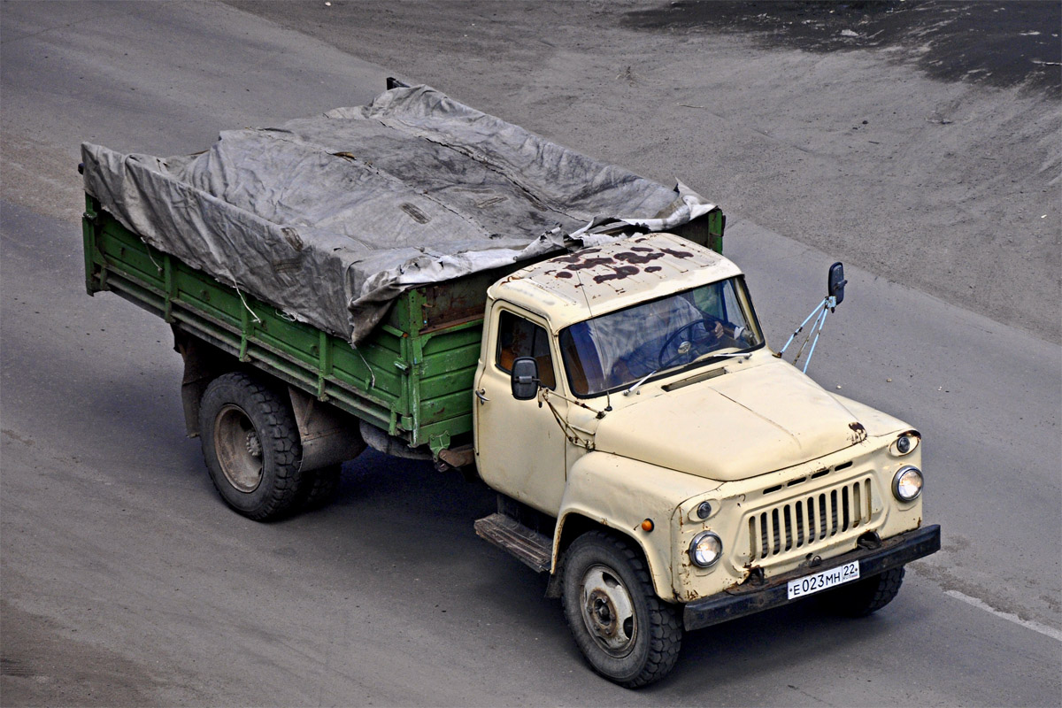 Алтайский край, № Е 023 МН 22 — ГАЗ-53-02