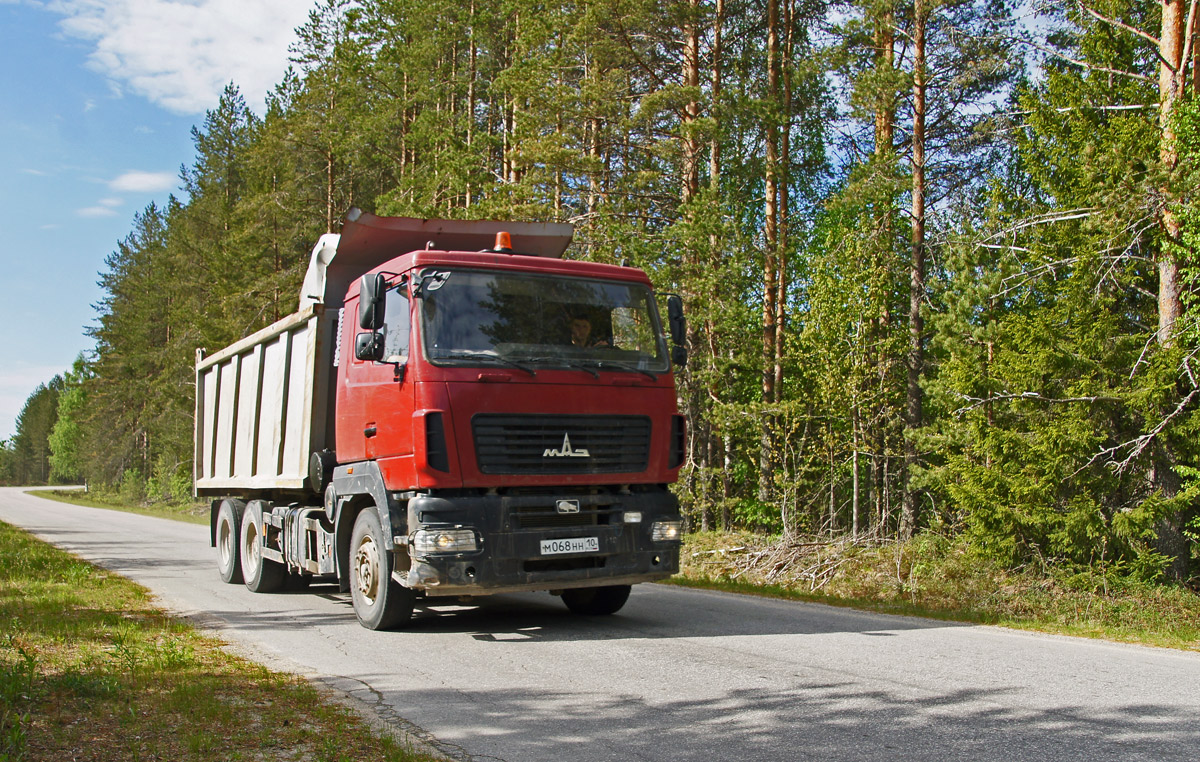 Карелия, № М 068 НН 10 — МАЗ-6501B9