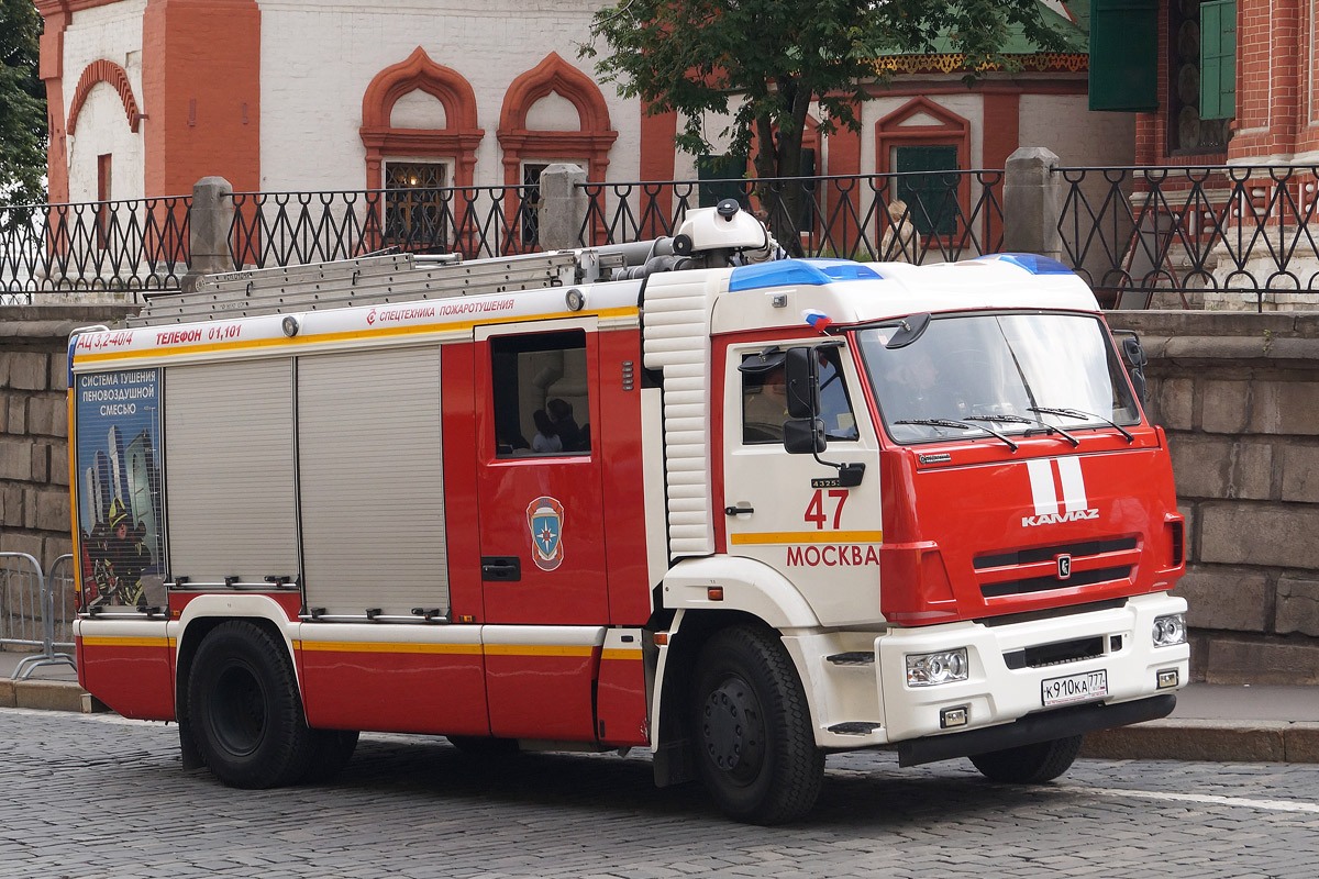 Москва, № К 910 КА 777 — КамАЗ-43253-R4(28)