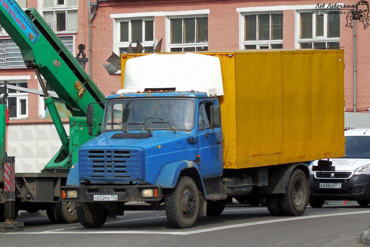 Московская область, № О 652 МХ 750 — ЗИЛ-433362