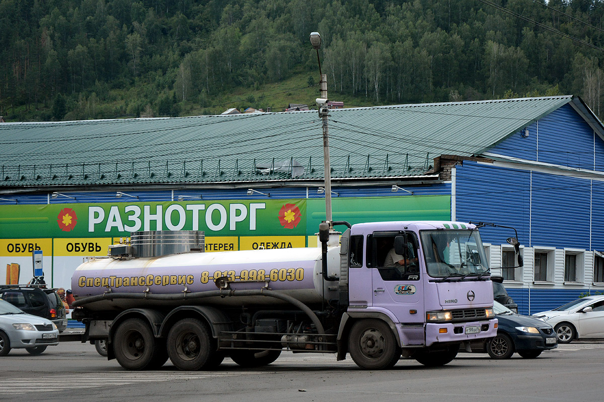 Алтай, № У 199 АН 04 — Hino FR