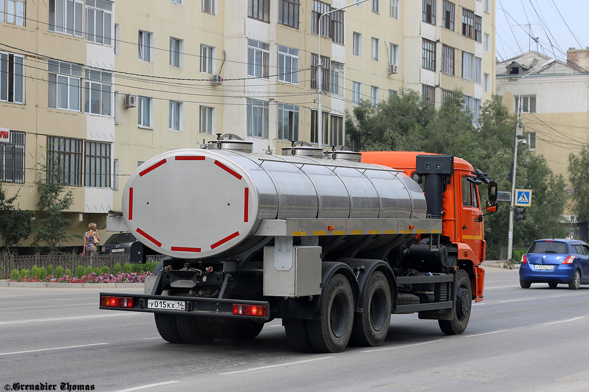 Саха (Якутия), № У 015 КХ 14 — КамАЗ-65115-A4(23)