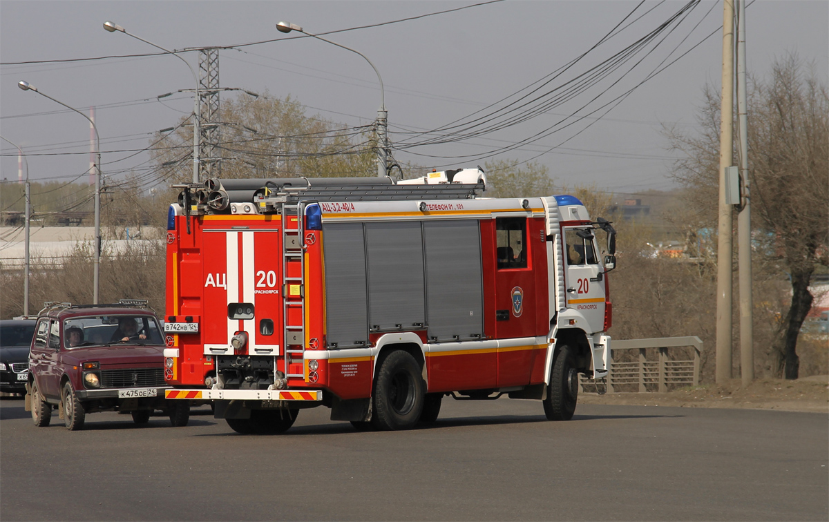 Красноярский край, № В 742 НВ 124 — КамАЗ-5387-RF(08) [53870F-R]