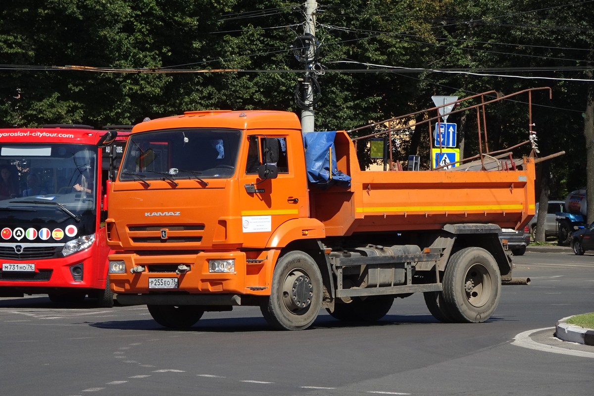 Ярославская область, № Р 255 ЕО 76 — КамАЗ-43255-R4(28)