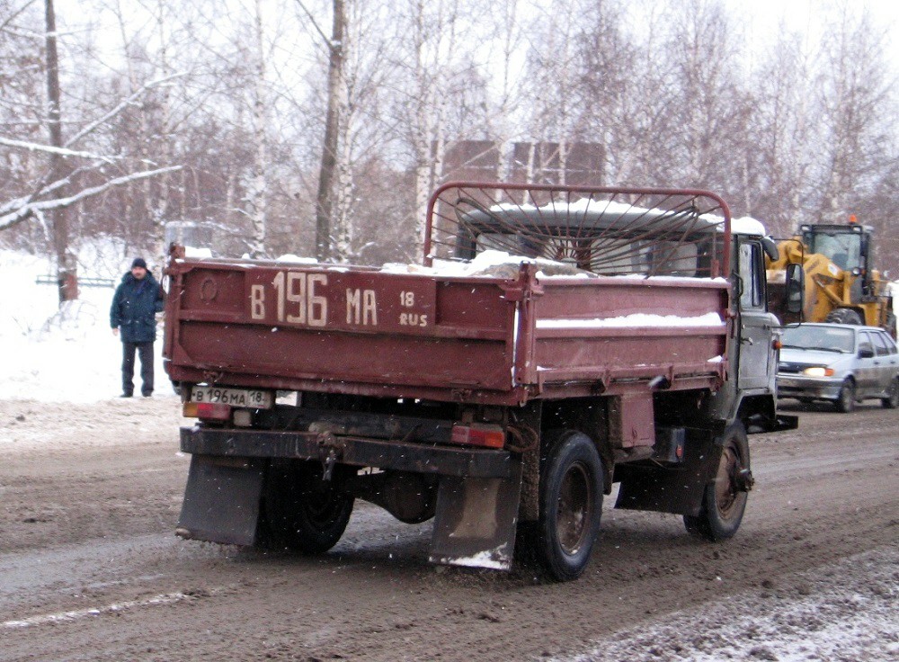 Удмуртия, № В 196 МА 18 — ГАЗ-66-31