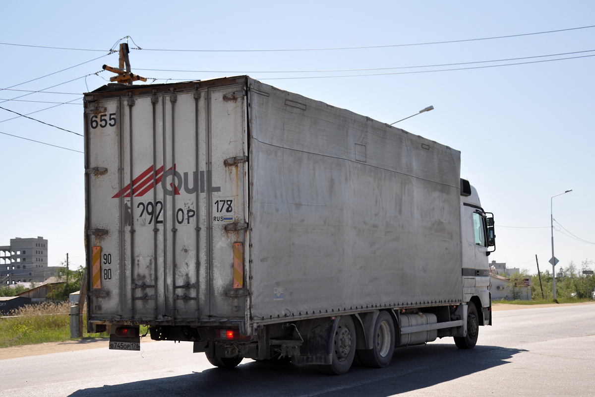 Пермский край, № В 745 ОР 178 — Mercedes-Benz Actros ('1997) 2535