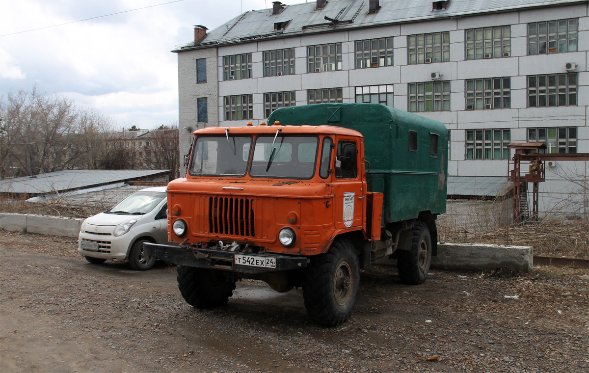 Красноярский край, № Т 542 ЕХ 24 — ГАЗ-66-92