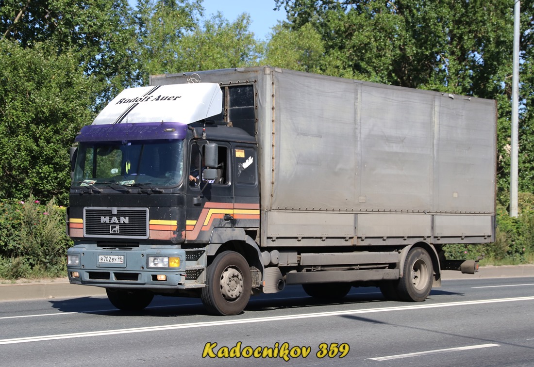 Санкт-Петербург, № В 702 ВУ 98 — MAN F2000 19.463