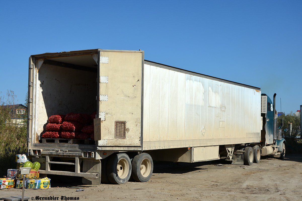 Саха (Якутия), № Т 556 КВ 14 — Freightliner FLD 132 Classic XL