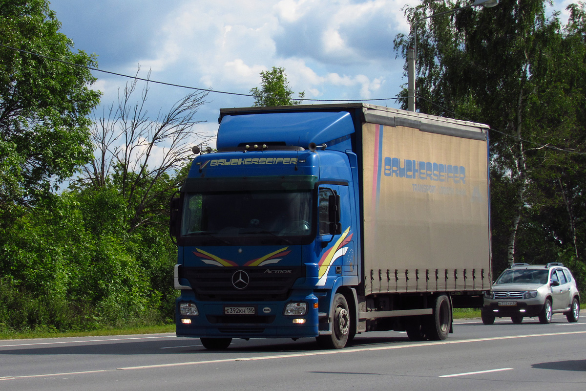 Московская область, № Е 392 КН 150 — Mercedes-Benz Actros ('2003) 1836