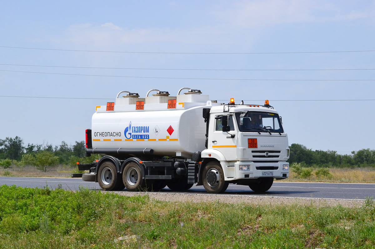 Волгоградская область, № В 321 ХК 134 — КамАЗ-65115-L4(19)