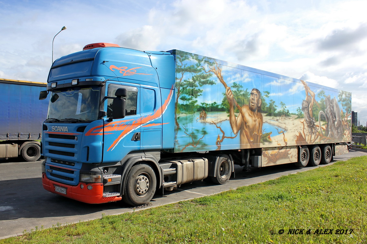 Киргизия, № S 4526 AS — Scania ('2004) R420; Киргизия, № 916 SE — Schmitz Cargobull S.KO (SCB*S3B) общ.мод