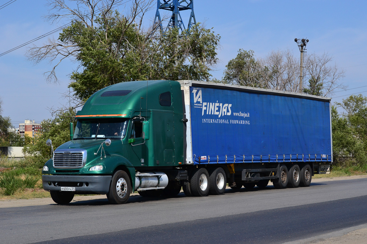 Белгородская область, № Р 600 РН 31 — Freightliner Columbia