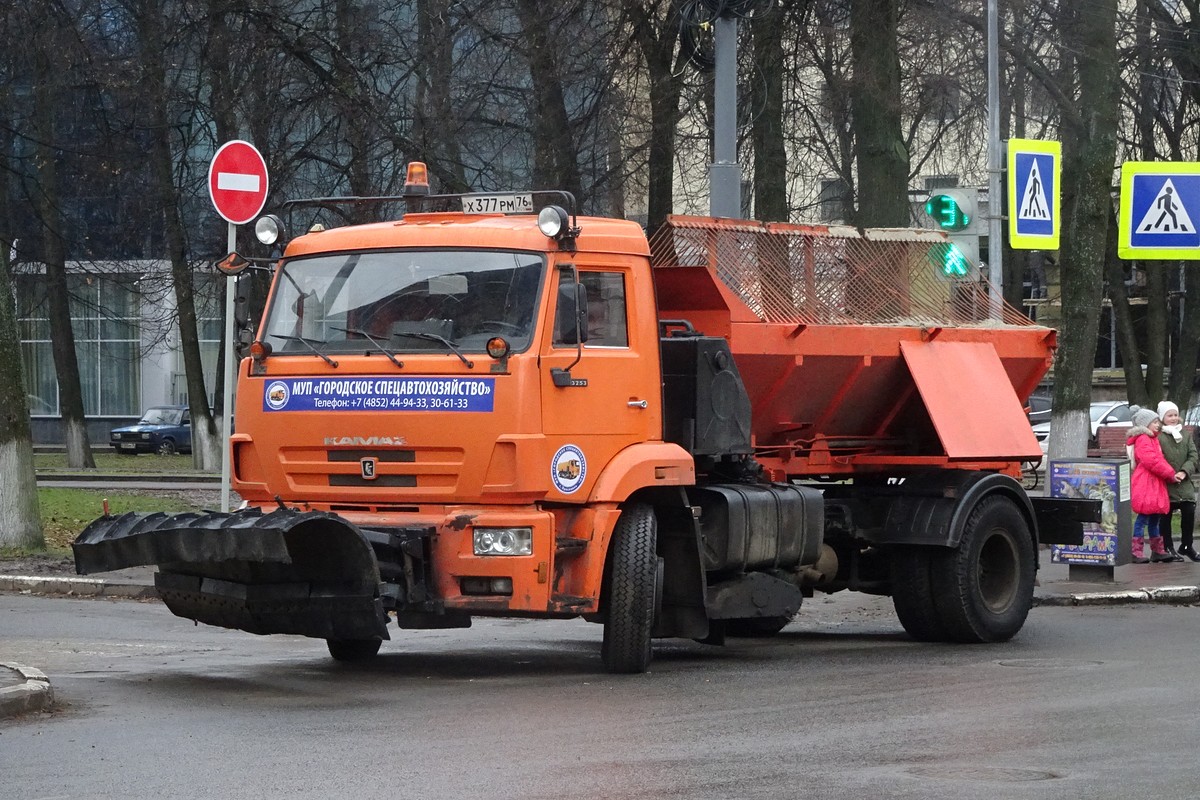 Ярославская область, № Х 377 РМ 76 — КамАЗ-43253-H3(99)