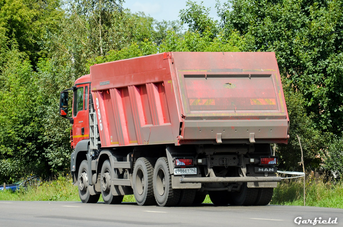Кемеровская область, № О 986 ЕТ 142 — MAN TGS 41.400