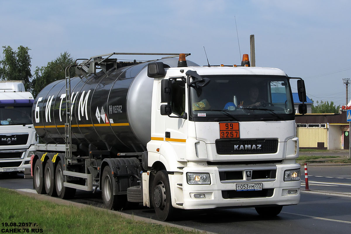 Москва, № Т 053 УМ 777 — КамАЗ-5490-S5(87)