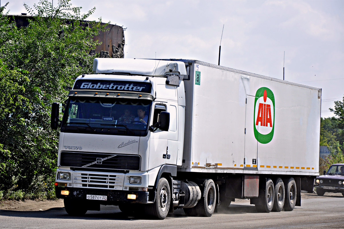 Алтайский край, № О 587 СТ 22 — Volvo ('1993) FH12.420