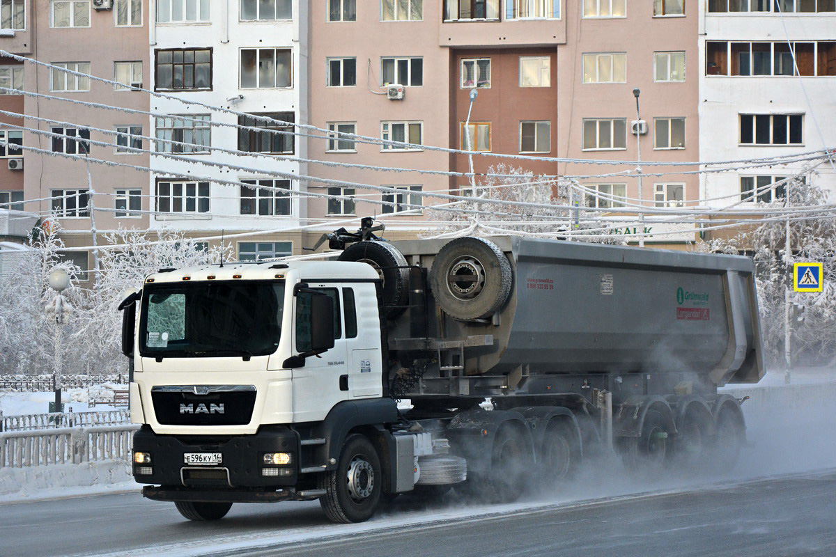 Саха (Якутия), № Е 596 КУ 14 — MAN TGS 33.440