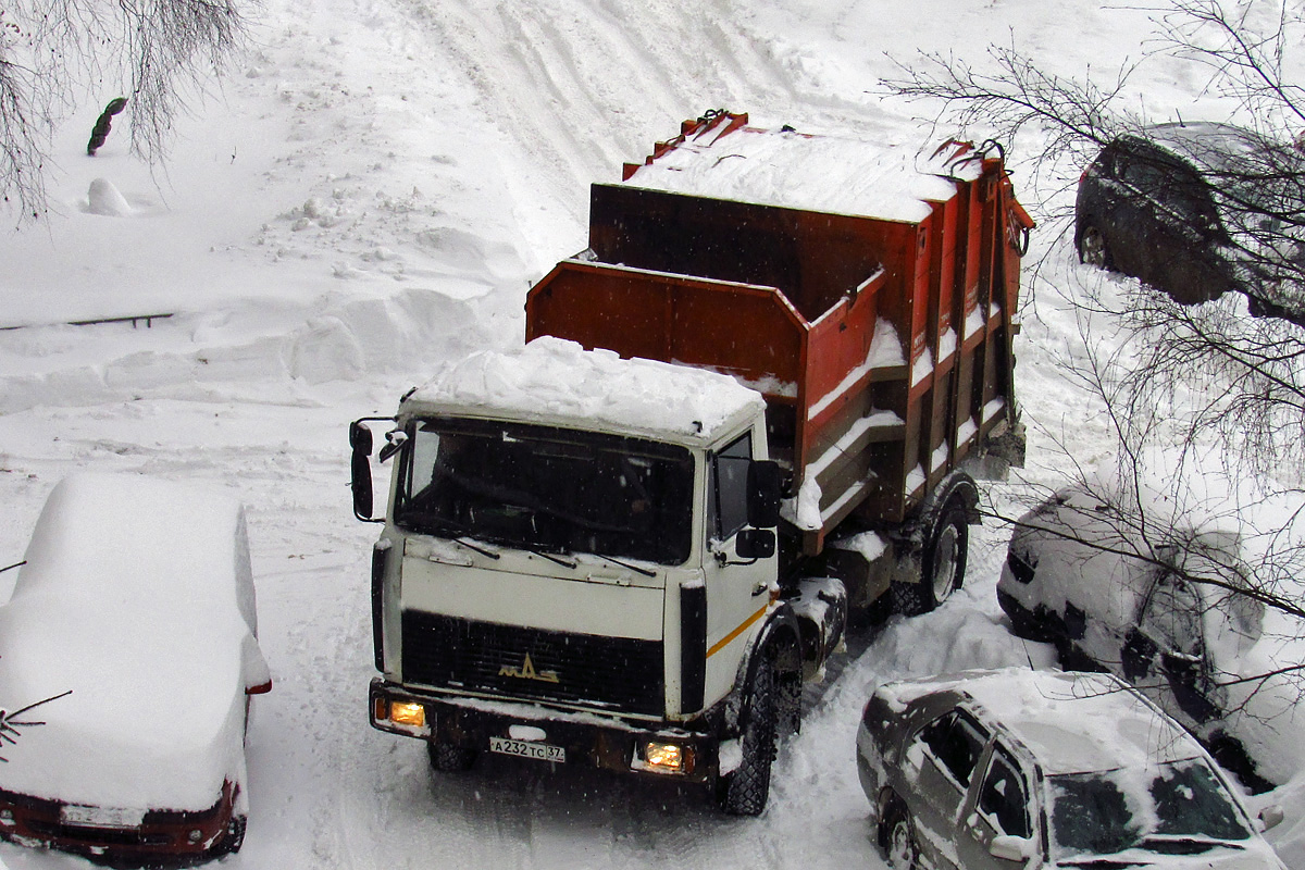 Ивановская область, № А 232 ТС 37 — МАЗ-5337A2