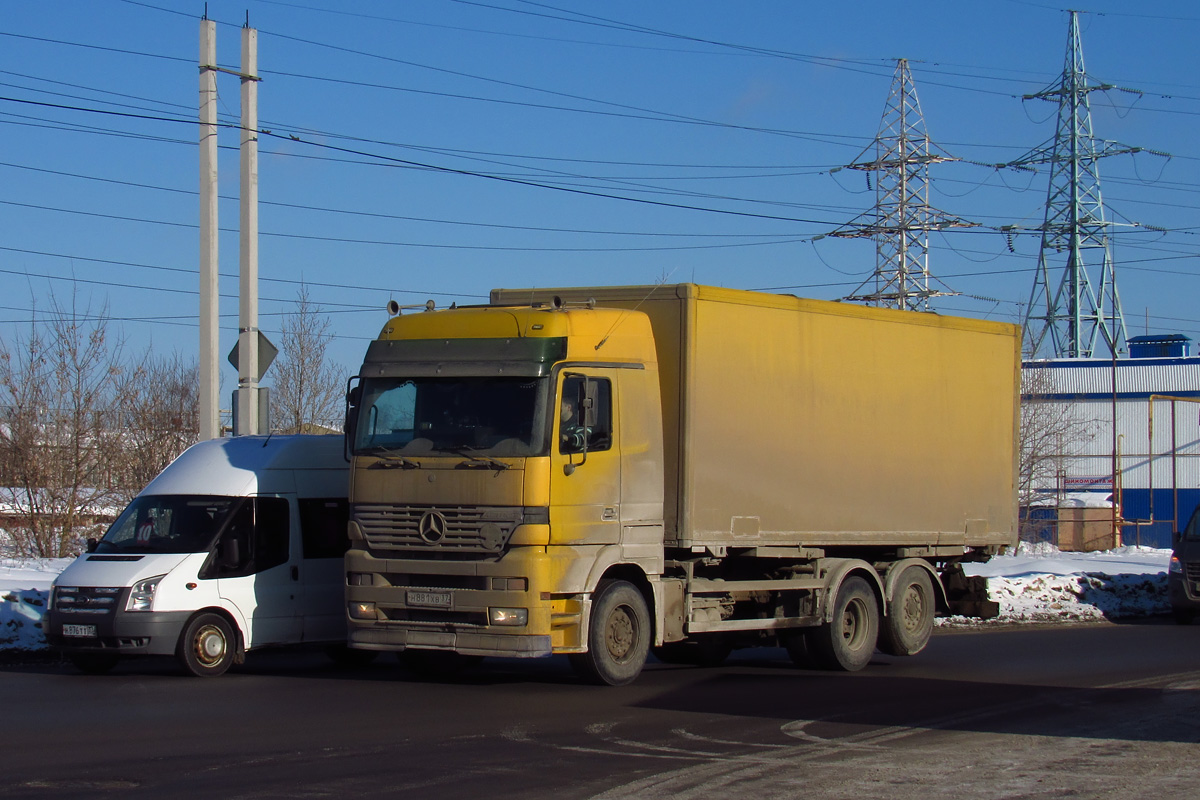 Ивановская область, № Н 881 ХВ 37 — Mercedes-Benz Actros ('2003) 2546