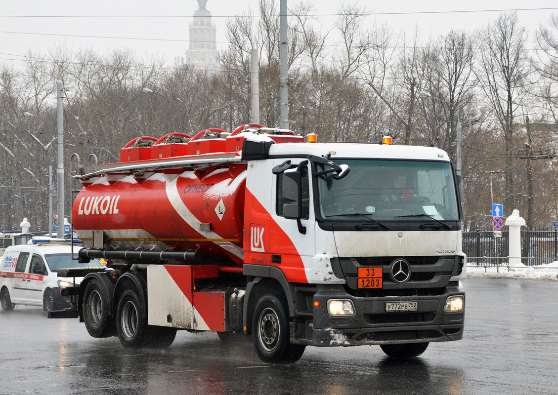 Московская область, № У 772 РВ 750 — Mercedes-Benz Actros ('2009) 2544