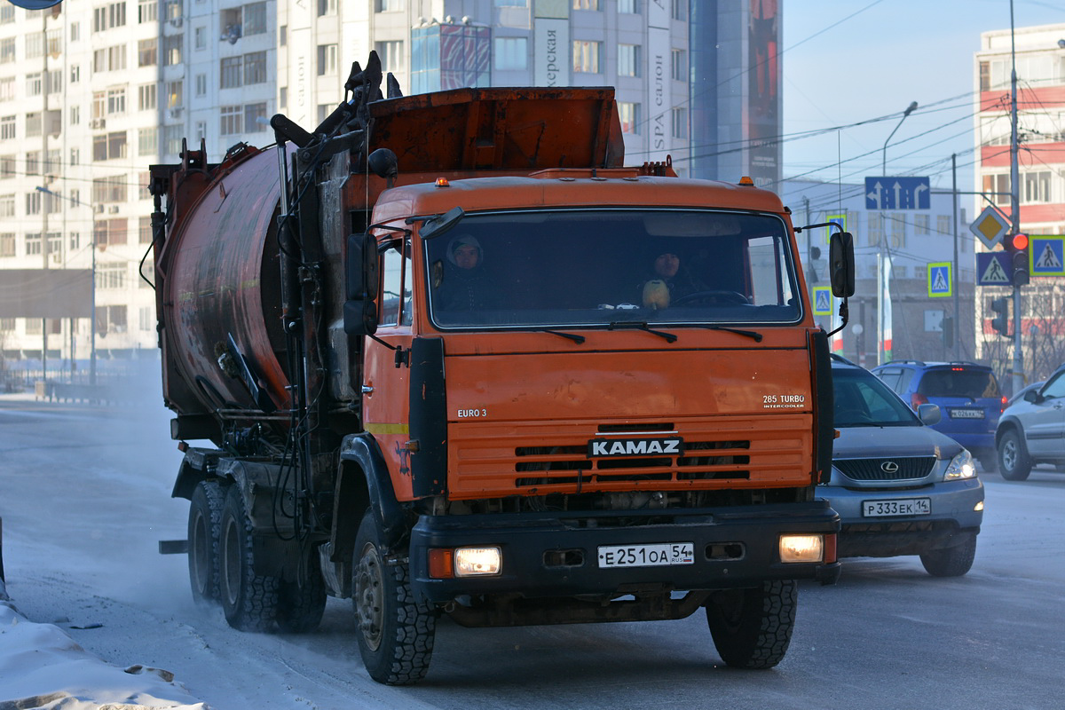 Саха (Якутия), № Е 251 ОА 54 — КамАЗ-65115-D3(97)