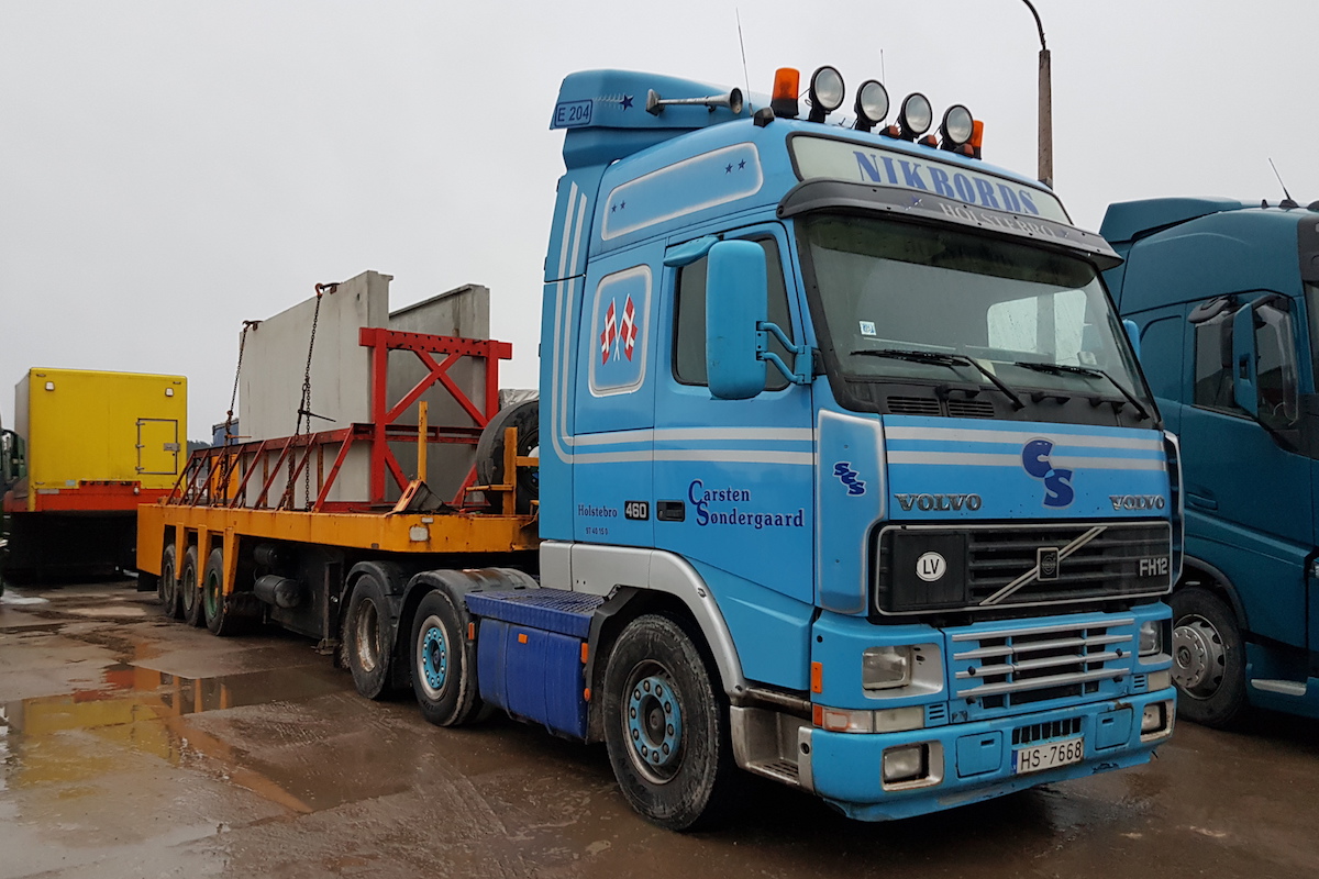 Латвия, № HS-7668 — Volvo ('1993) FH12.460