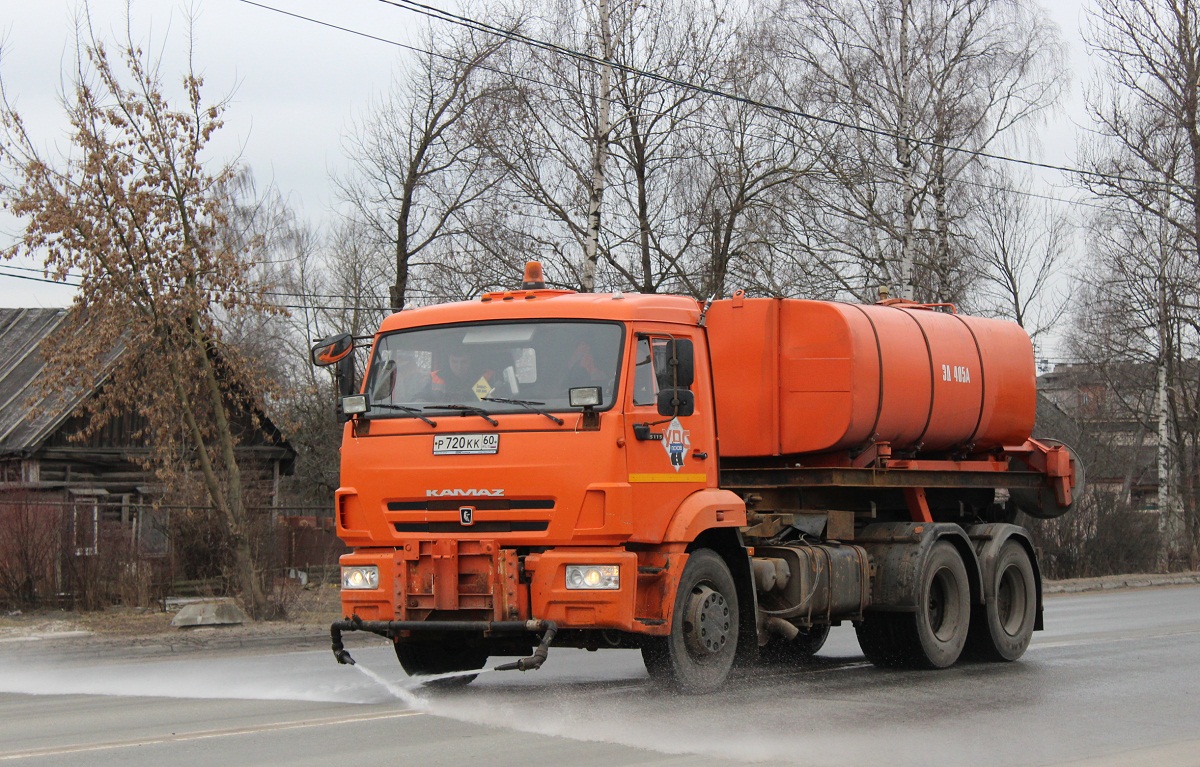 Псковская область, № Р 720 КК 60 — КамАЗ-65115-A4(23)