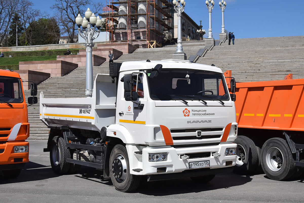 Волгоградская область, № В 195 ХО 134 — КамАЗ-43255-R4(28)