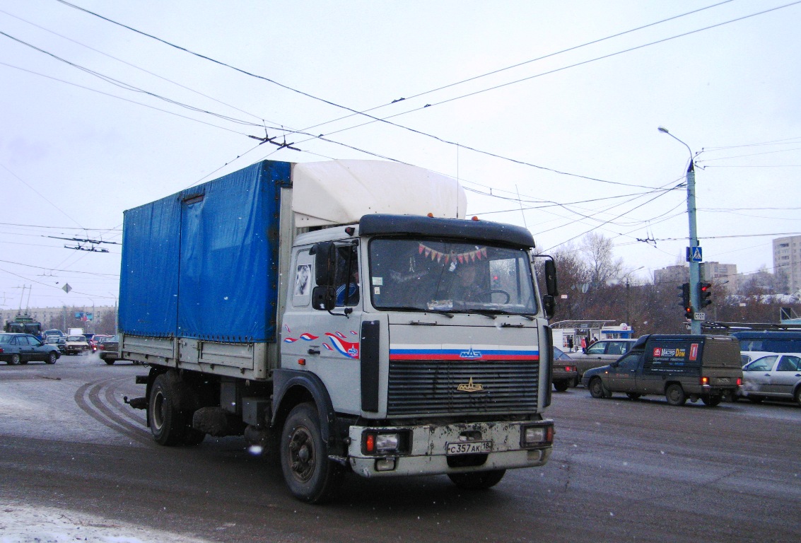 Удмуртия, № С 357 АК 18 — МАЗ-53366