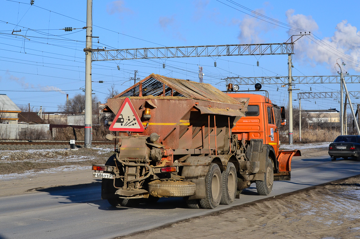 Волгоградская область, № Р 686 УТ 34 — КамАЗ-65115-62