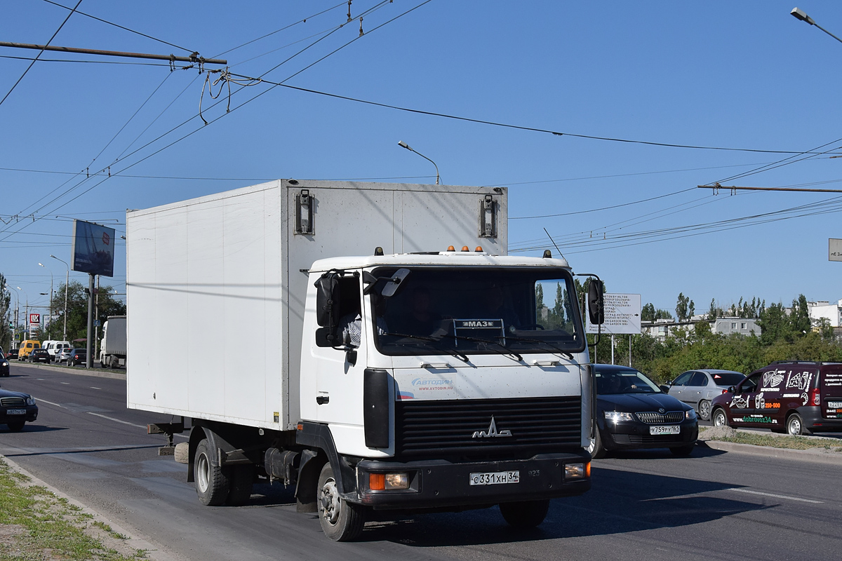 Волгоградская область, № С 331 ХН 34 — МАЗ-437130