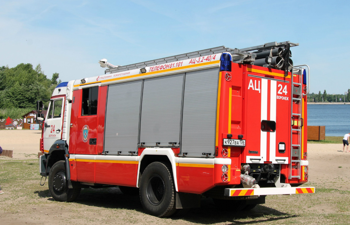 Воронежская область, № К 927 ВА 136 — КамАЗ-5387-RF(08) [53870F-R]