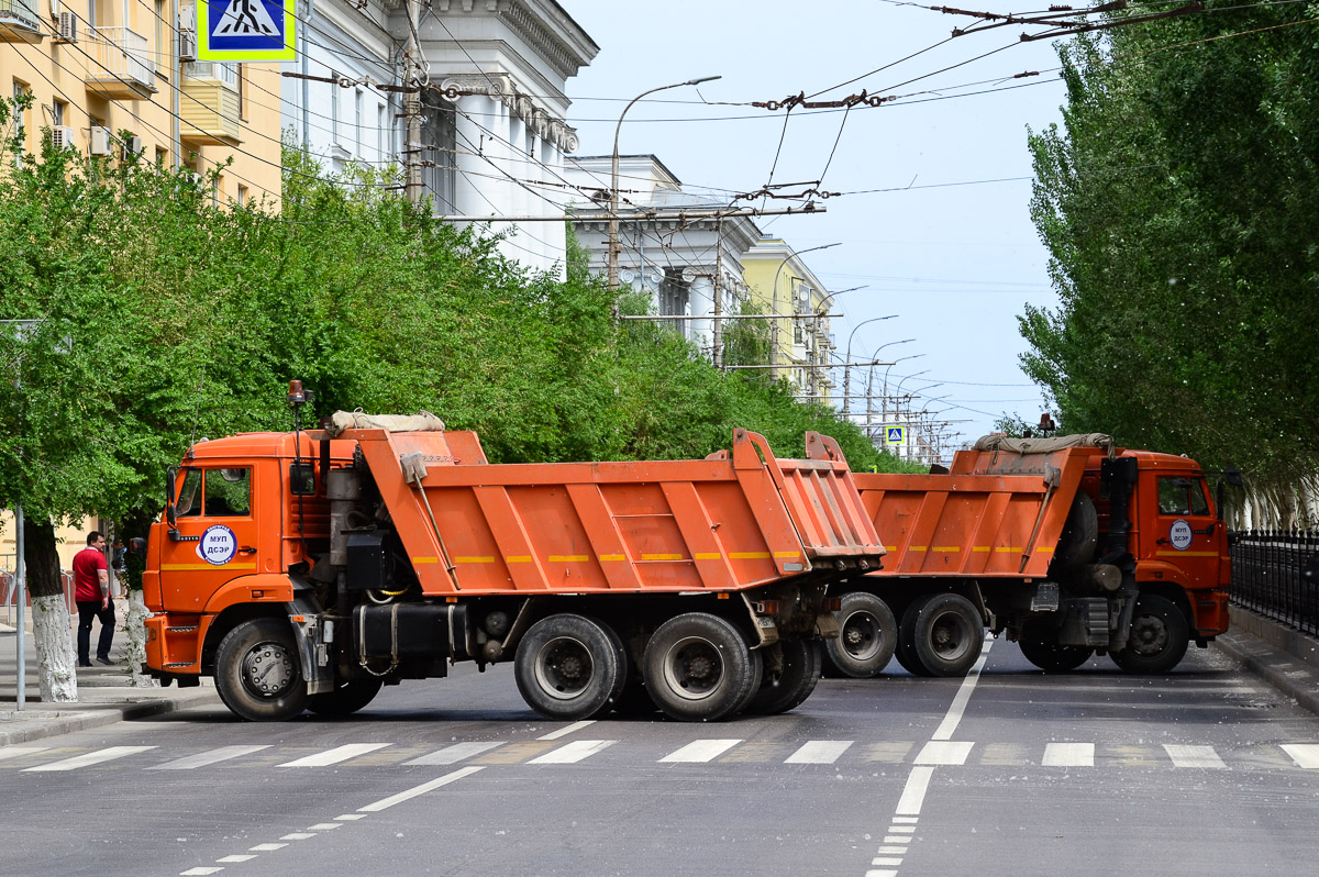 Волгоградская область, № В 185 КТ 134 — КамАЗ-65115-L4(19)