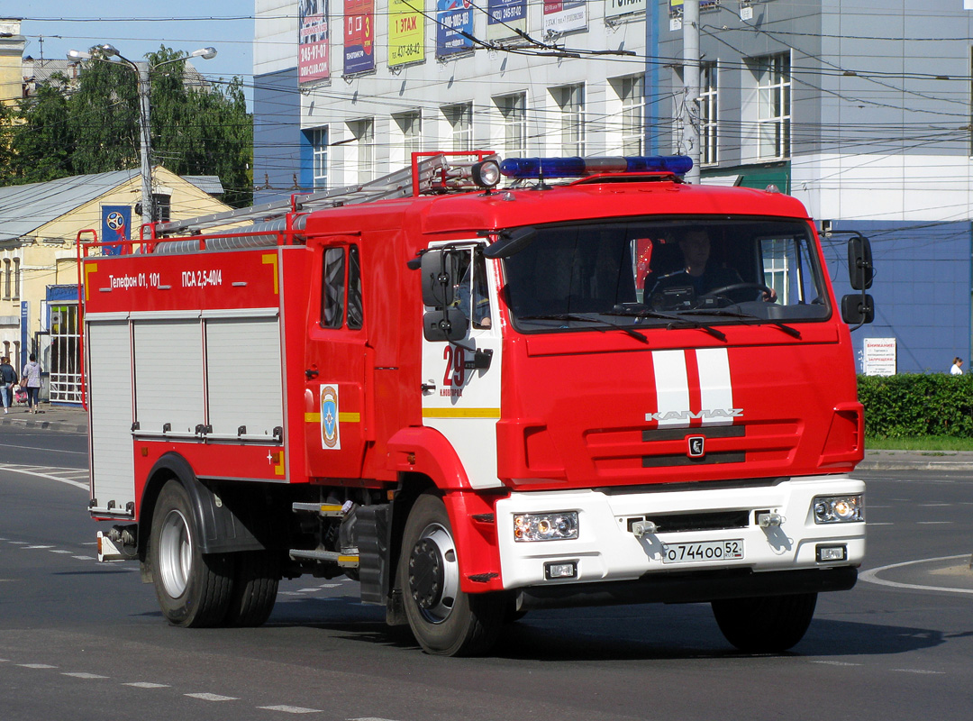 Нижегородская область, № О 744 ОО 52 — КамАЗ-43253-R4(28)