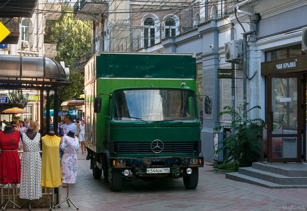 Крым, № С 544 ОК 199 — Mercedes-Benz LP (общая модель)