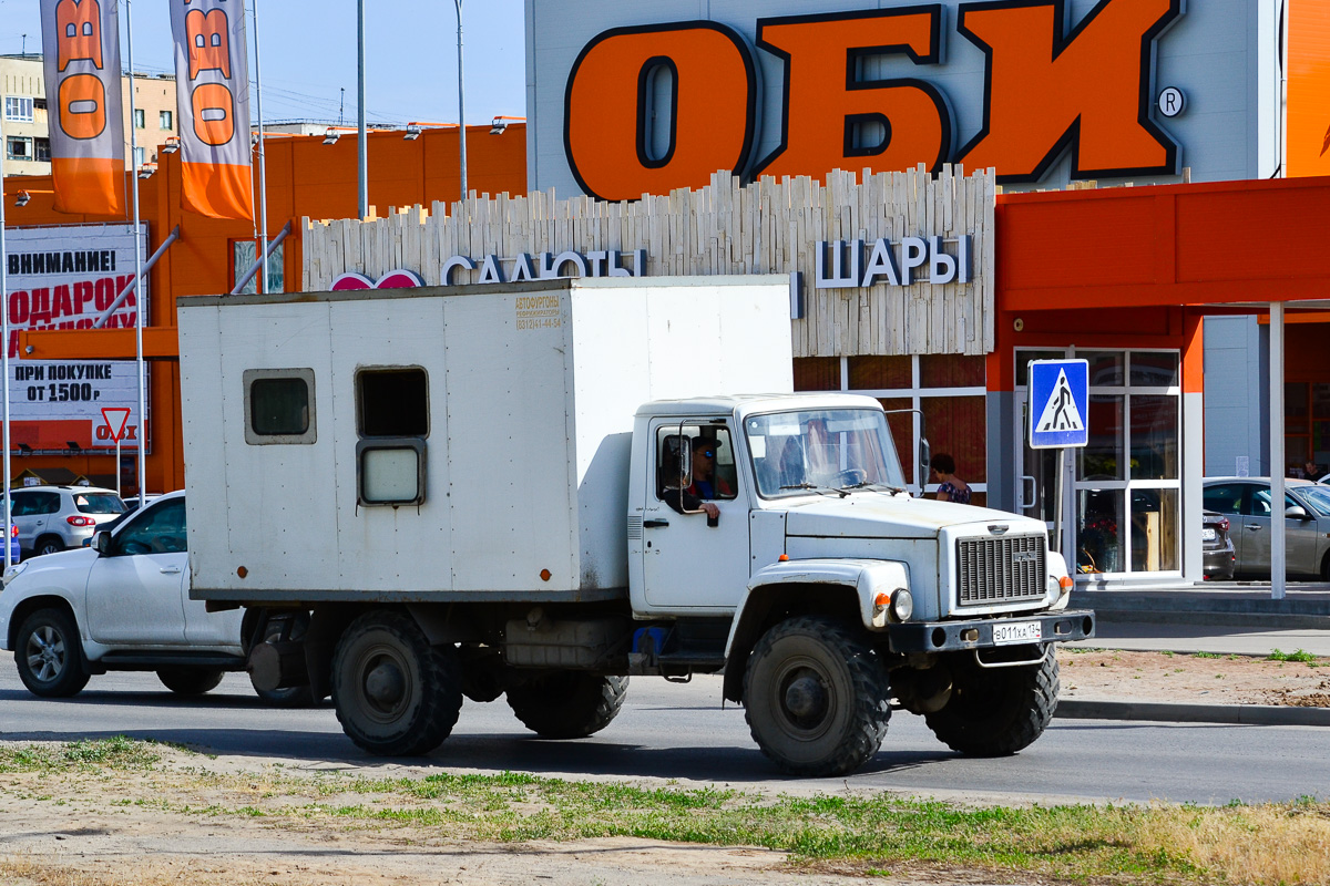 Волгоградская область, № В 011 ХА 134 — ГАЗ-3308 «Садко»
