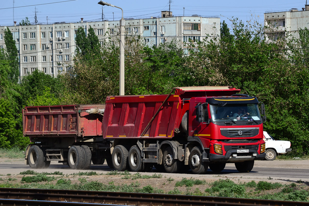 Волгоградская область, № А 294 ЕО 134 — Volvo ('2010) FMX.400 [X9P]