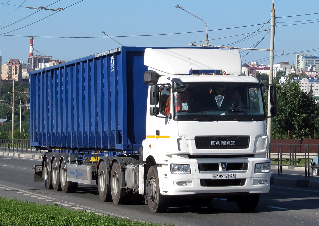 Псковская область, № Х 192 СС 178 — КамАЗ-65206-T5(68)